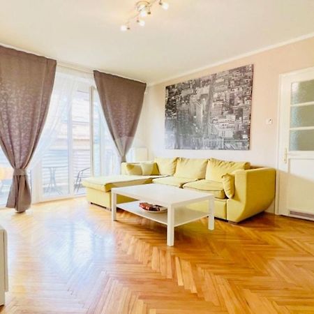 Apartment Baseskija Сараево Экстерьер фото