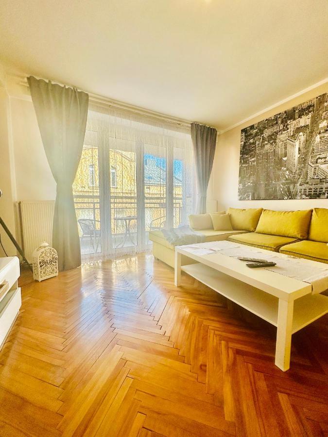 Apartment Baseskija Сараево Экстерьер фото